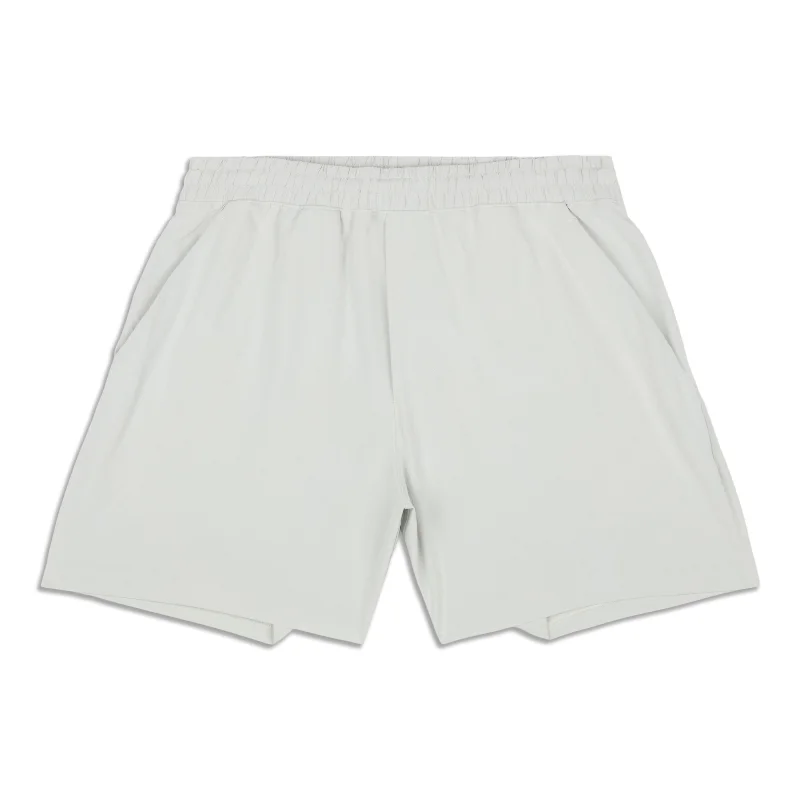 Pace Breaker Short - Resale